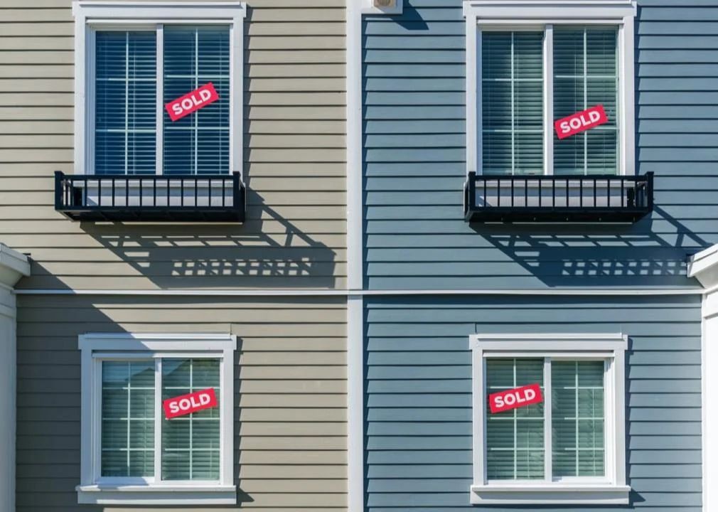 Housing Affordability Gap Spurs Rise in Co-Buying Among Young Americans