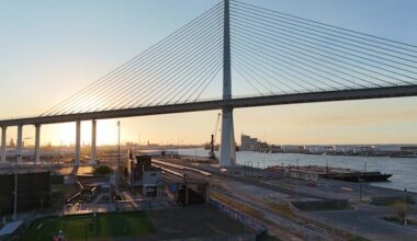 Frustrated Corpus Christi residents take precautions as water crisis nears