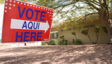 Check-in problems cause delays at El Paso voting sites; officials say voting machines are functioning El Paso voting machines working properly, but voter check-in issues plague voting sites- El Paso Matters