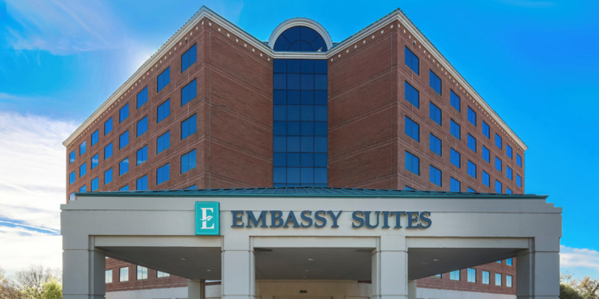 RLJ sells Dallas airport asset to Austin firm