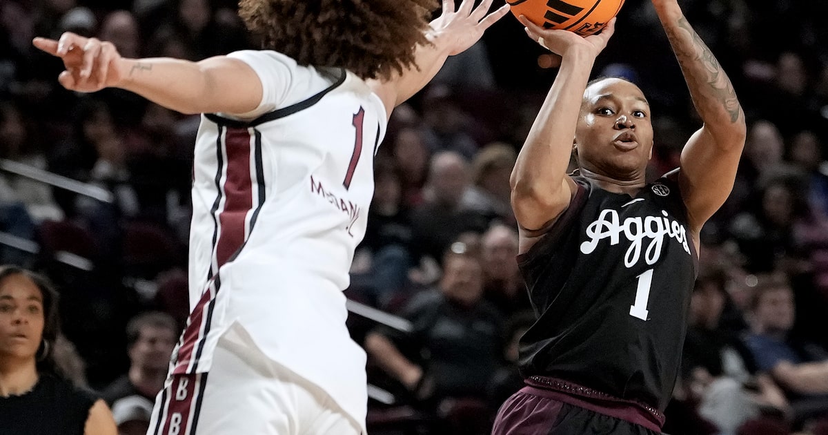 Can Texas A&M boost its tourney odds on the bubble?