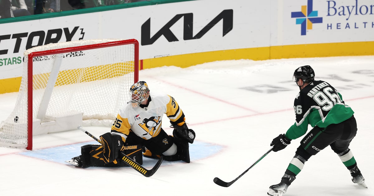 Dallas looks to right the ship vs. Pittsburgh