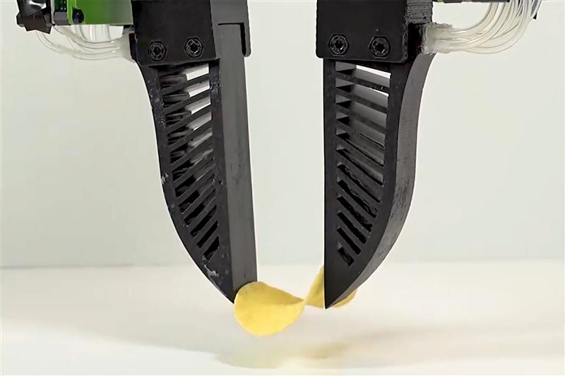 Robot Hands So Sensitive They Can Grab a Potato Chip - UT Austin News