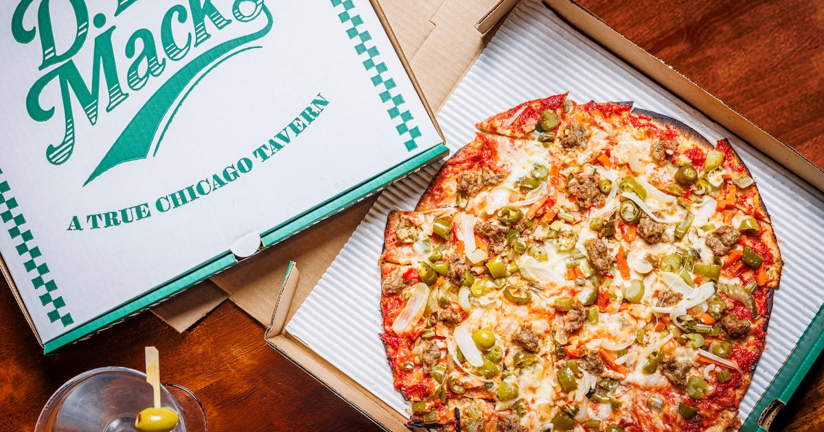 Dallas-born pizza and martini spot opens in Uptown