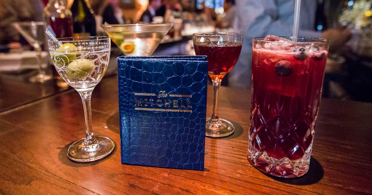 Dallas cocktail bar and next-door tavern will close in real estate double whammy