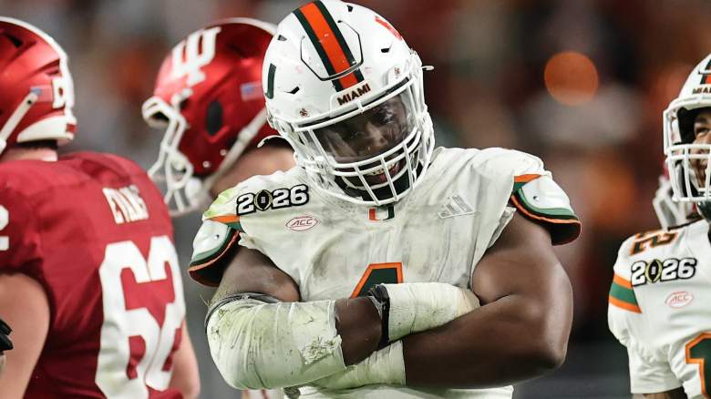 Miami DL Rueben Bain Jr.