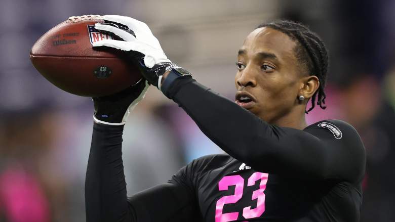 Malik Muhammad of the Texas Longhorns is meeting for two days with the Dallas Cowboys.