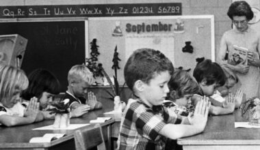 Only 15 Texas districts opt in for prayer and Bible reading – Baptist News Global