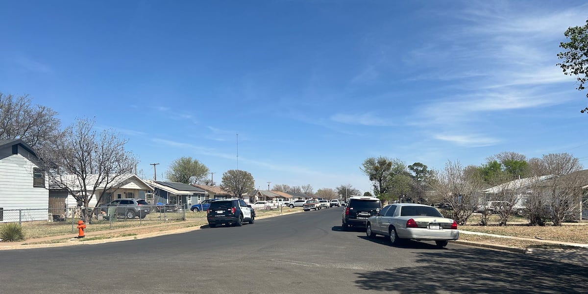 1 person moderately hurt in east Lubbock shooting
