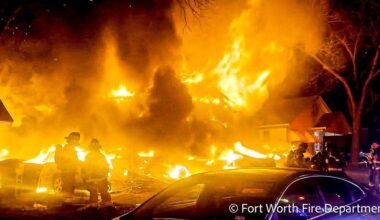 Seven displaced after early morning house fire in Fort Worth