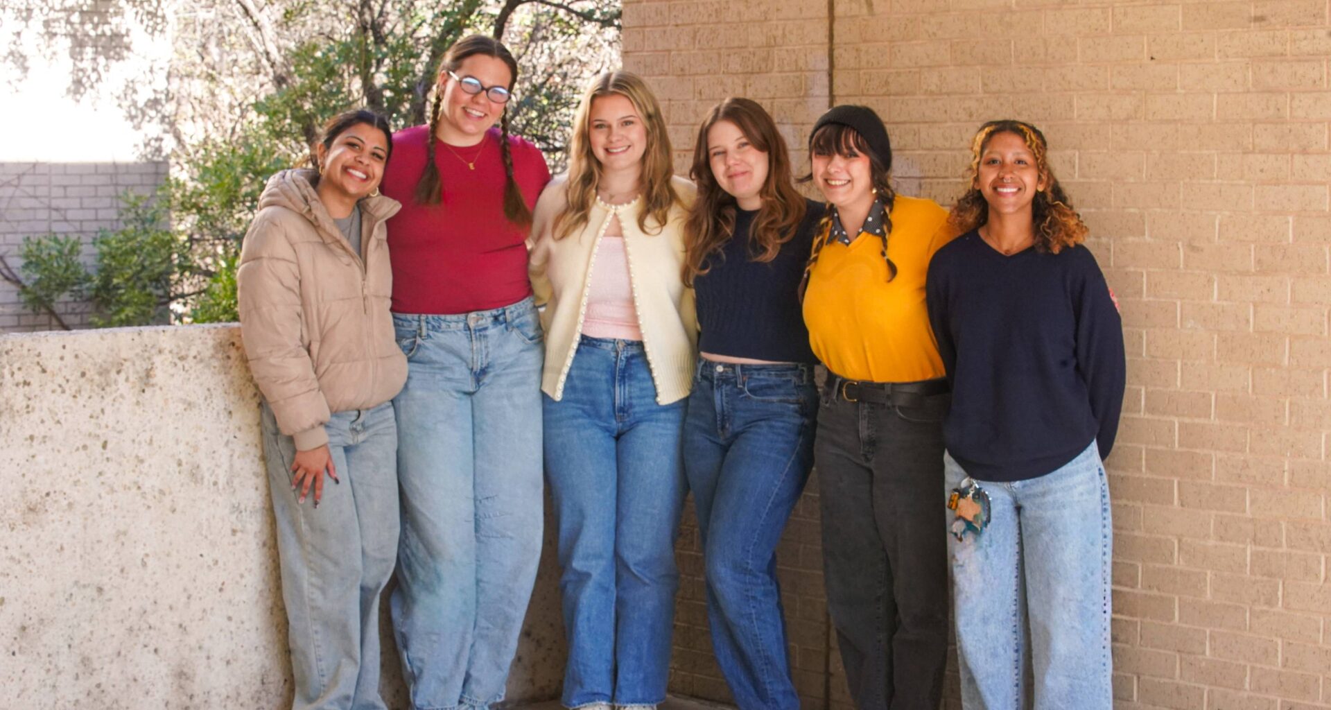 txst students posing for a group photo