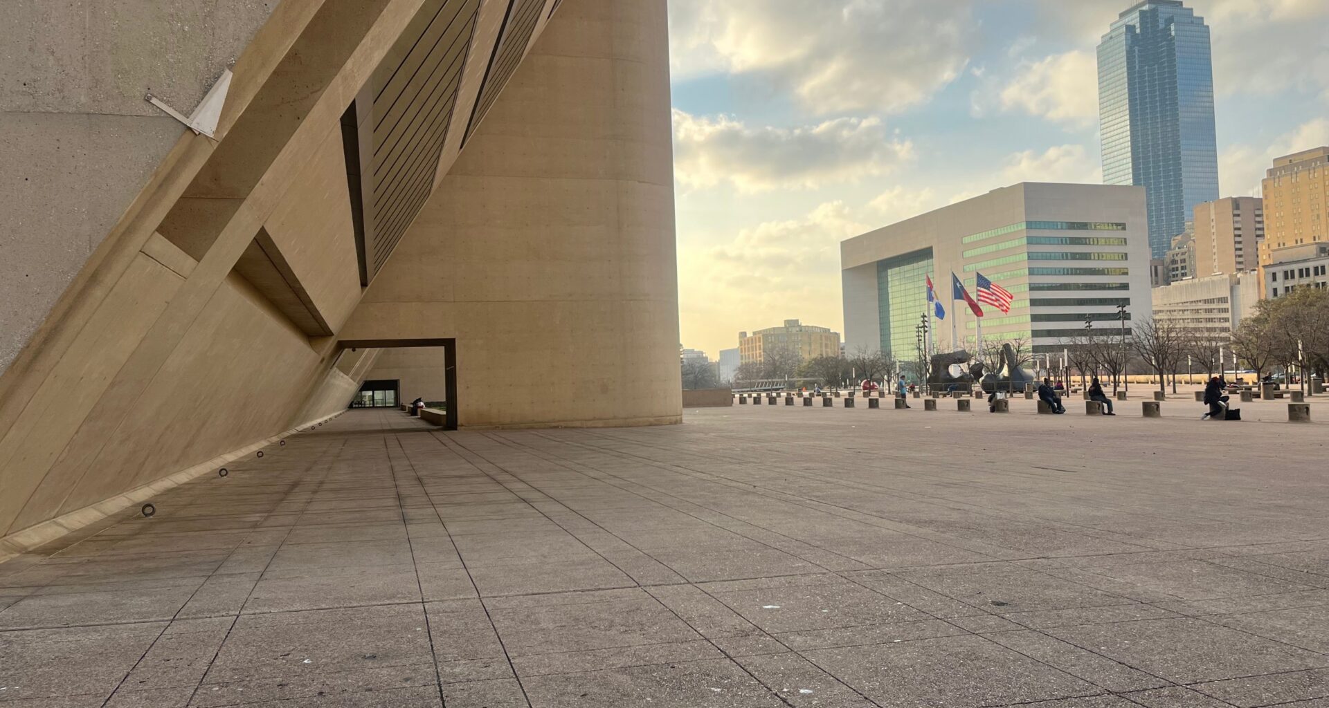 Dallas City Council to Vote on City Hall's Future