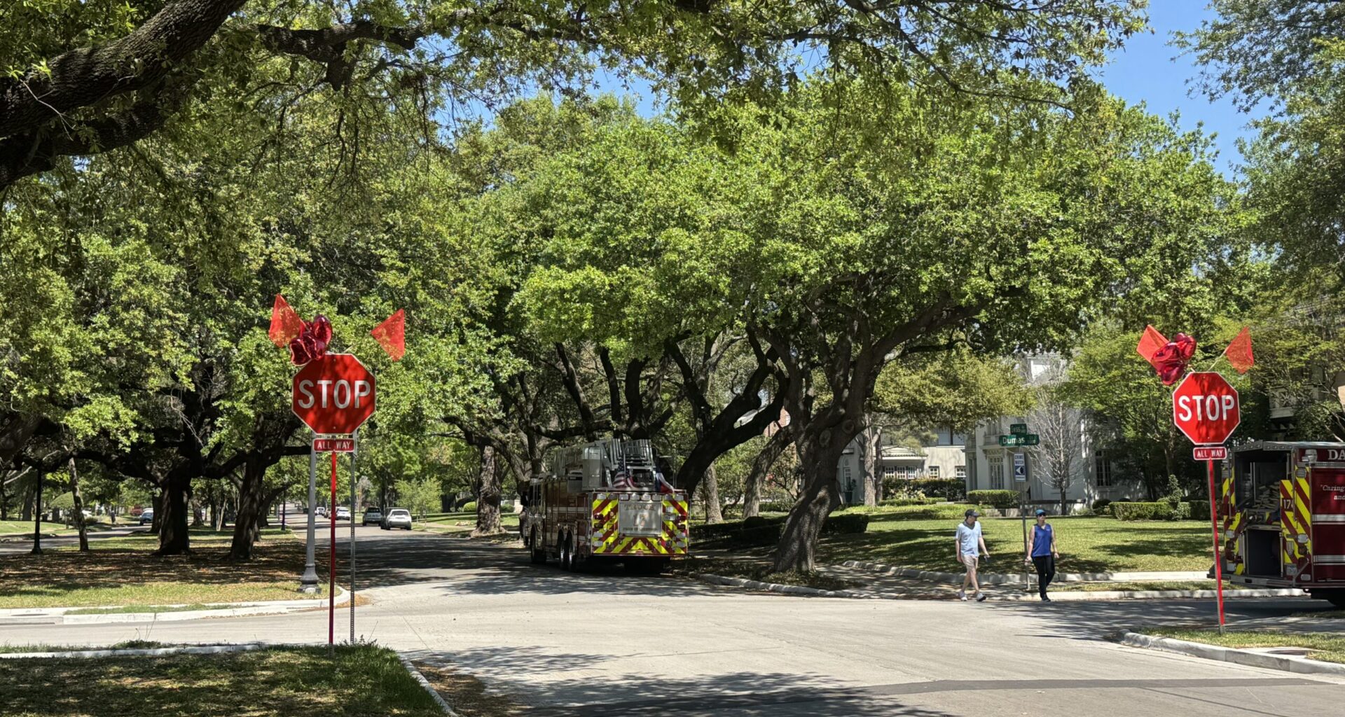City installs new stop signs at the intersection of Swiss Avenue and Dumas Street