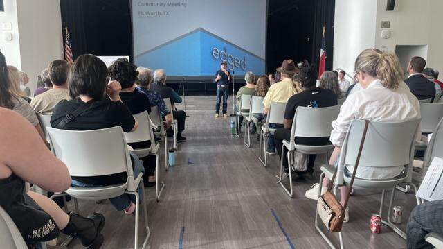 Residents listened to a presentation given at Rolling Hills Elementary School by representatives from Edged Data Centers, hoping to cinch an economic development agreement with Fort Worth for a $1.1 billion data center.