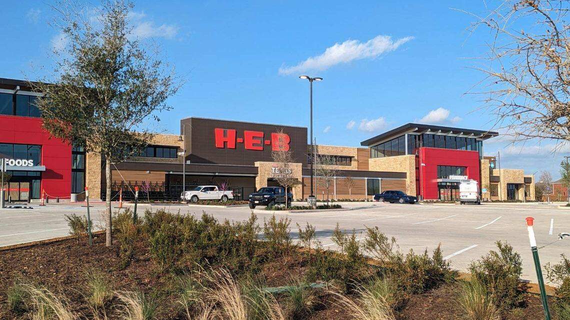 A recap of everywhere H-E-B owns land within Tarrant County