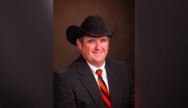 Texas A&M AgriLife director in Lubbock receives weed control science award