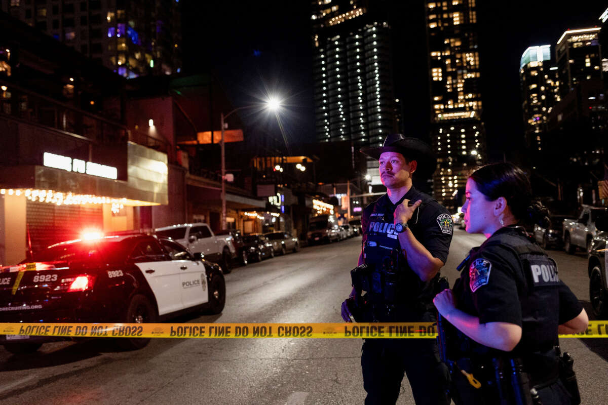 2 dead in Austin bar shooting; FBI probes possible Iran-linked motive