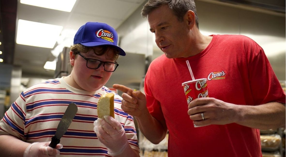 Jake Connelly from Stranger Things Making Texas Toast