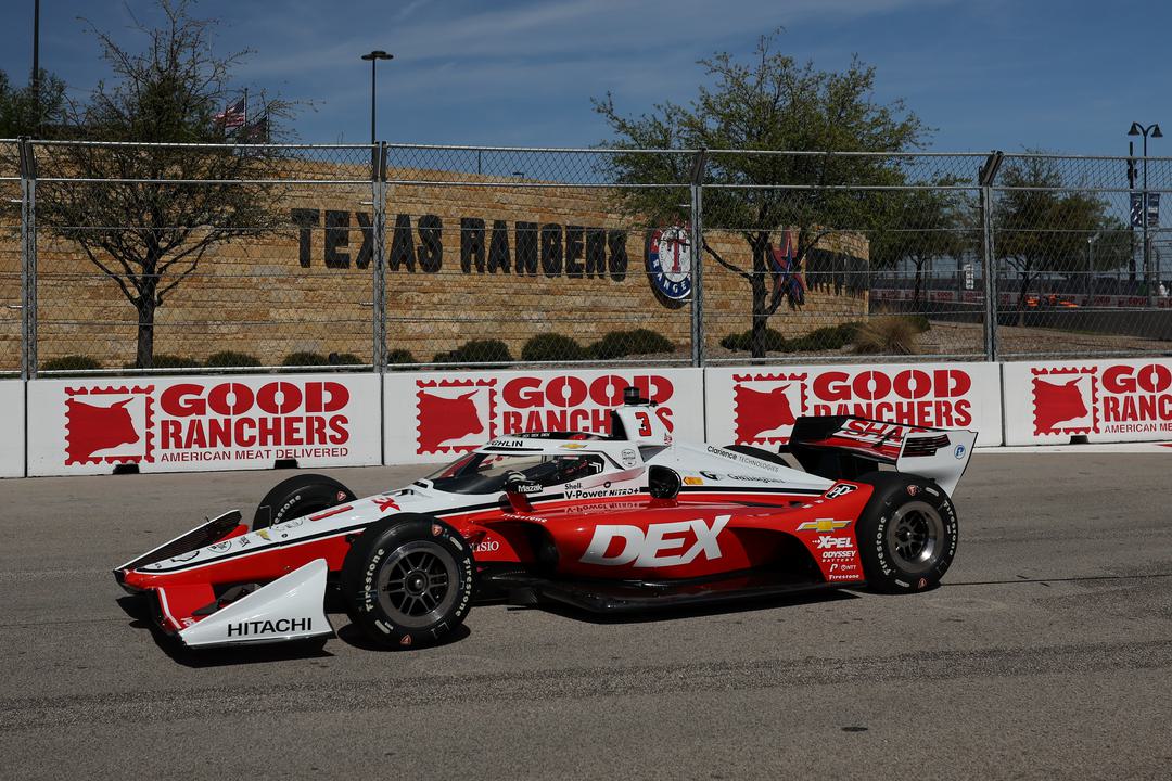 McLaughlin Quickest In Opening Arlington Practice