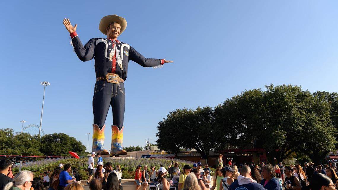 Big Tex gets new pair of boots for 2026 State Fair of Texas