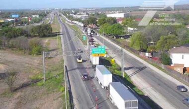 3 hospitalized after crash on Interstate 35 on South Side, SAFD says