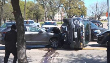2 Houston police officers injured after patrol vehicle T-boned, flipped over during crash