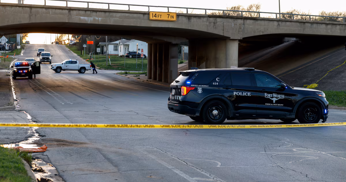 Officer shoots, kills man near U.S. Highway 287 overpass, Fort Worth police say