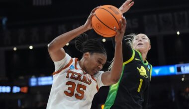 Madison Booker scores career-high 40 as No. 1 Texas rolls over Oregon 100-58 to Sweet 16 – Chicago Tribune