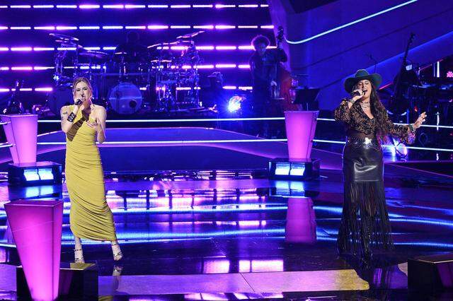 Natasha Blaine and Kendra Remedios face each other by singing “Walk On By” in the battle round of Season 29 of NBC’s “The Voice.”