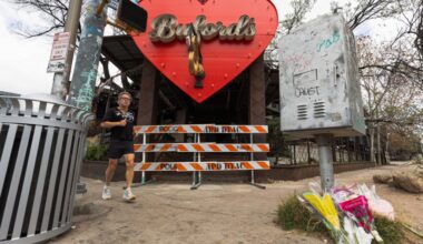 News Wrap: FBI investigating Texas shooting as potential act of terrorism