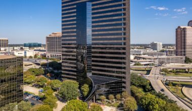 24-story Dallas North Tollway tower gets new owner