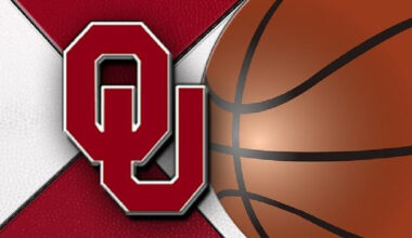 Brown, Pack combine for 44 points, lead Oklahoma 88-85 past Texas in OT