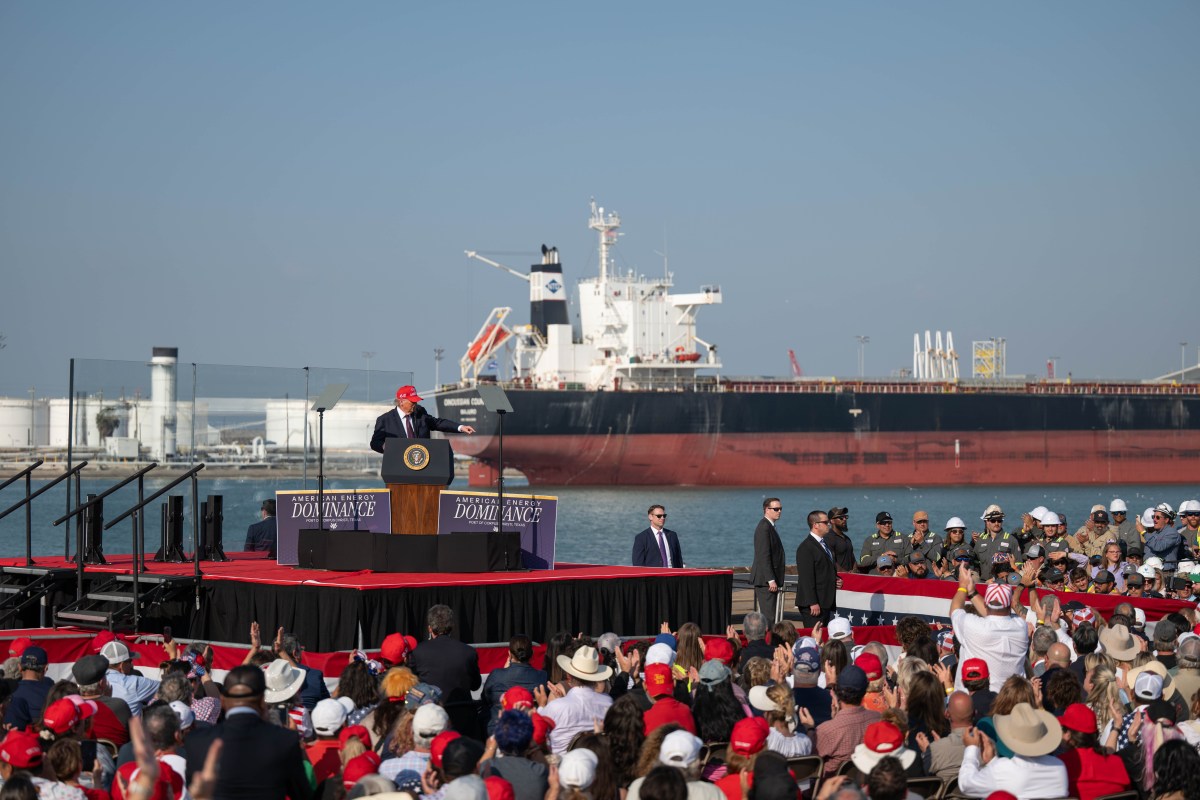 President Donald J. Trump delivers remarks on energy at the Port of Corpus Christi, Texas on Friday, February 27, 2026.  (Official White House Photo by Molly Riley)