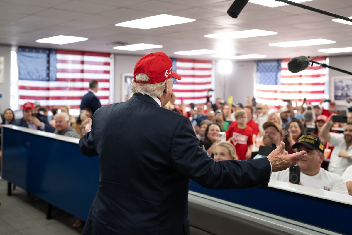 President Donald J. Trump visits a WhatABurger in Corpus Christi, Texas on Friday, February 27, 2026. (Official White House Photo by Molly Riley)