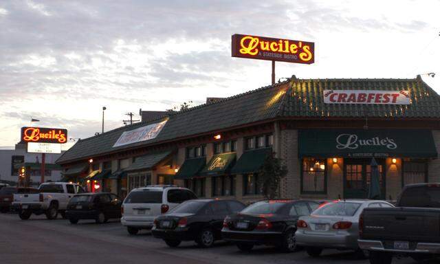 Detail photo of the exterior of Lucile’s, in Fort Worth. Photo taken wednesday night August 22, 2007, in Fort Worth. (Special to the Fort Worth Star-Telegram/Brian Lawdermilk)