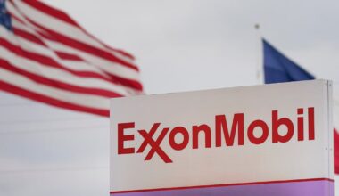 Houston area’s Exxon Mobil hands Greg Abbott, Texas Business Court major win