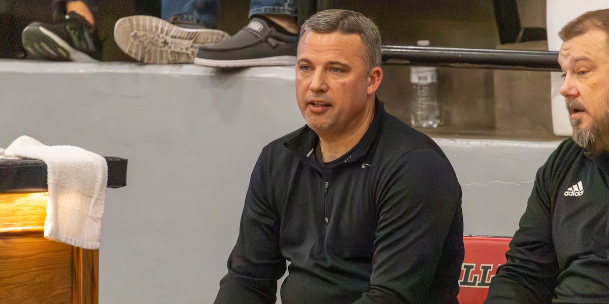 Shallowater coach hospitalized after Central Texas crash