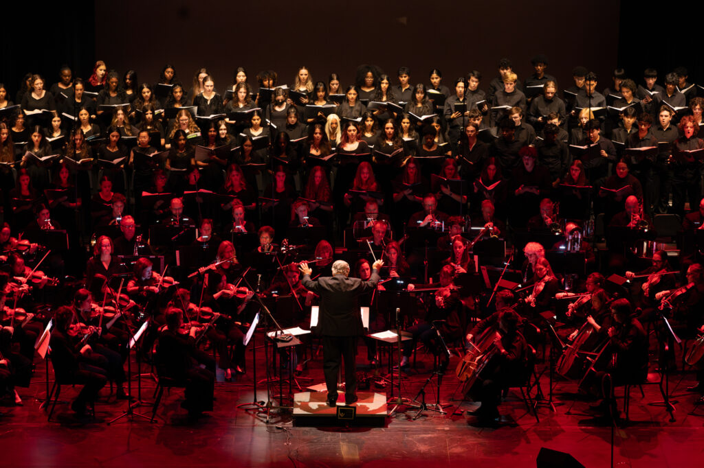 Plano Symphony Orchestra's upcoming season features music director finalists