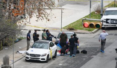 The Austin Police Department and the FBI investigate a shooting at Buford's on 6th Street on Sunday, March 1, 2026, in Austin, Texas. (AP Photo/Jack Myer)
