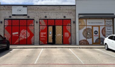 a West Coast ice cream shop and East Coast bagel joint