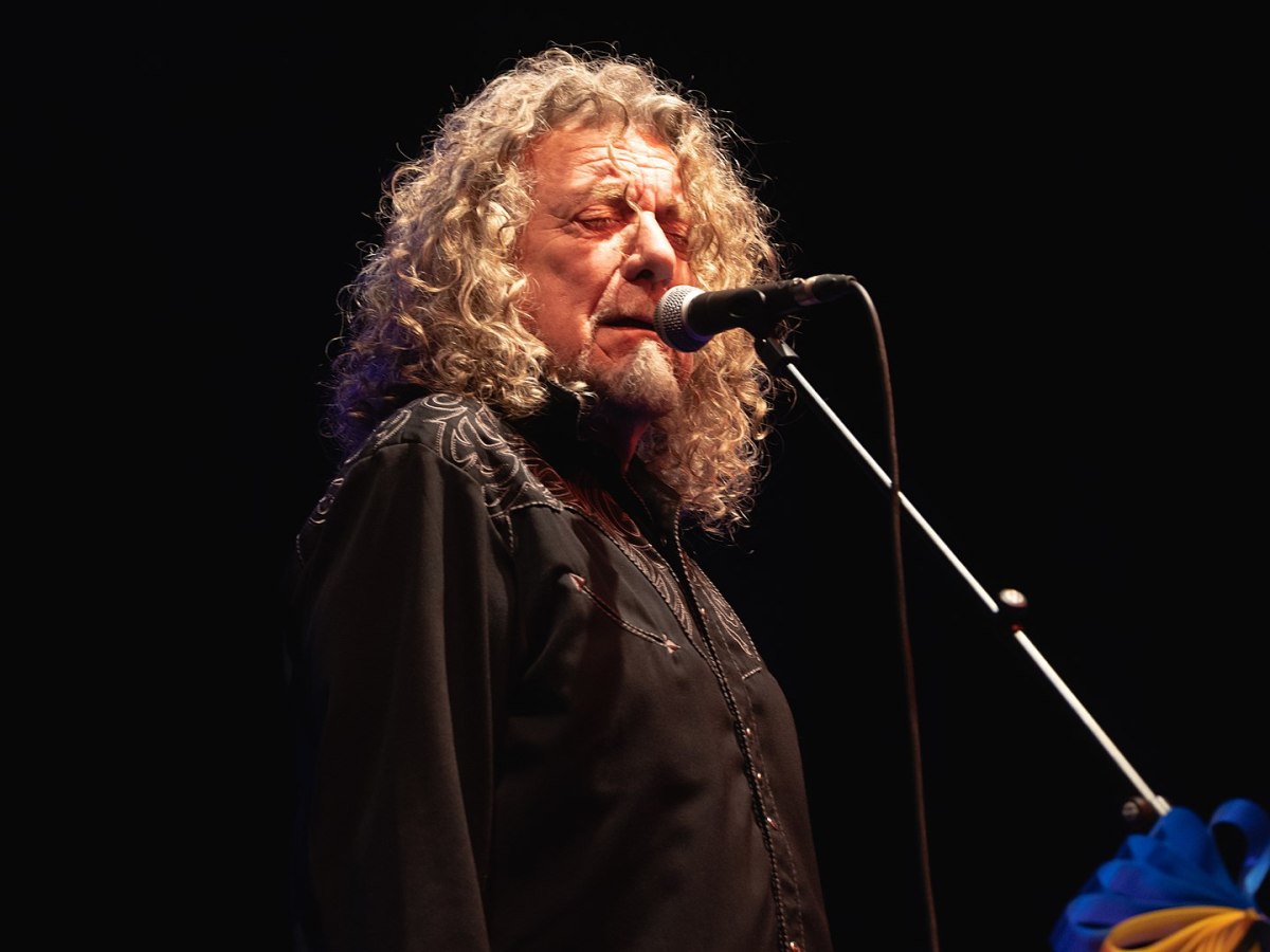 Led Zeppelin’s Robert Plant spotted at San Antonio’s Liberty Bar, other King William locations