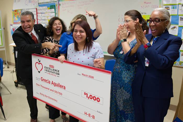 San Antonio area educators receive $1K each as finalists for H-E-B education awards