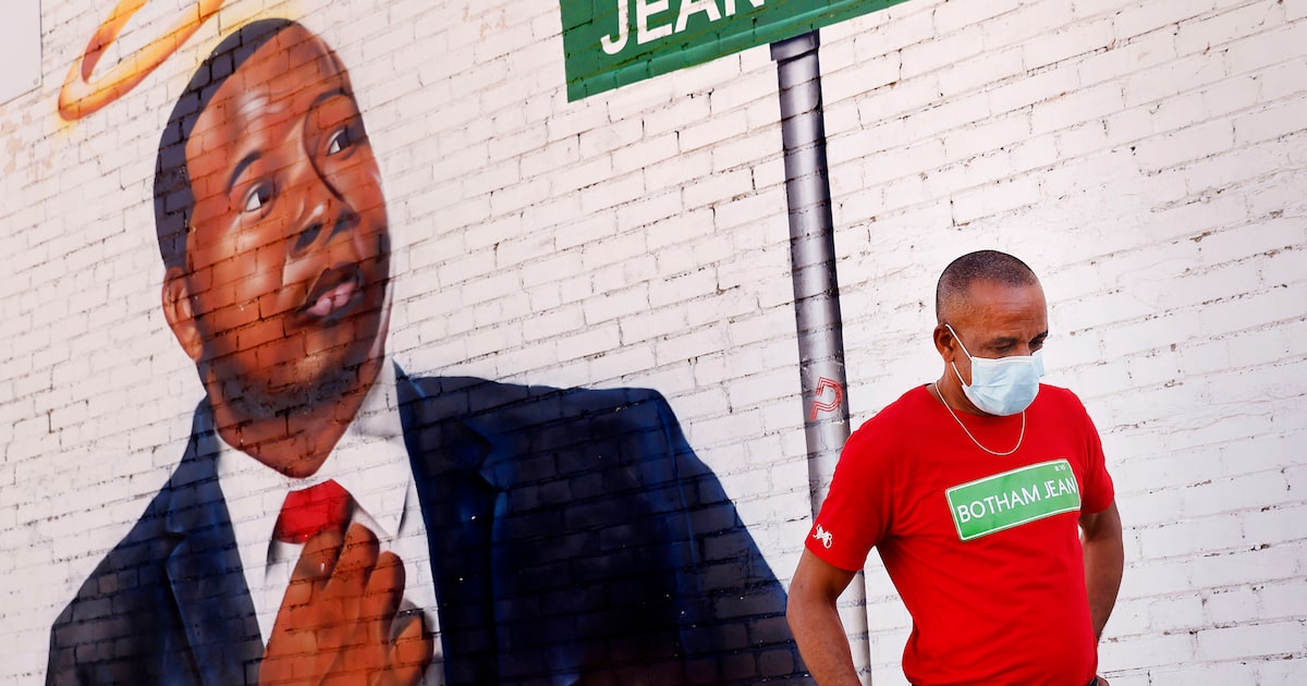 Botham Jean’s family sues in effort to force Dallas to pay jury award for his 2018 murder