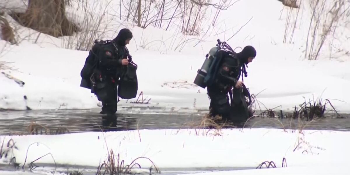 High schoolers discover 69-year-old man’s severed body parts floating in pond, police say