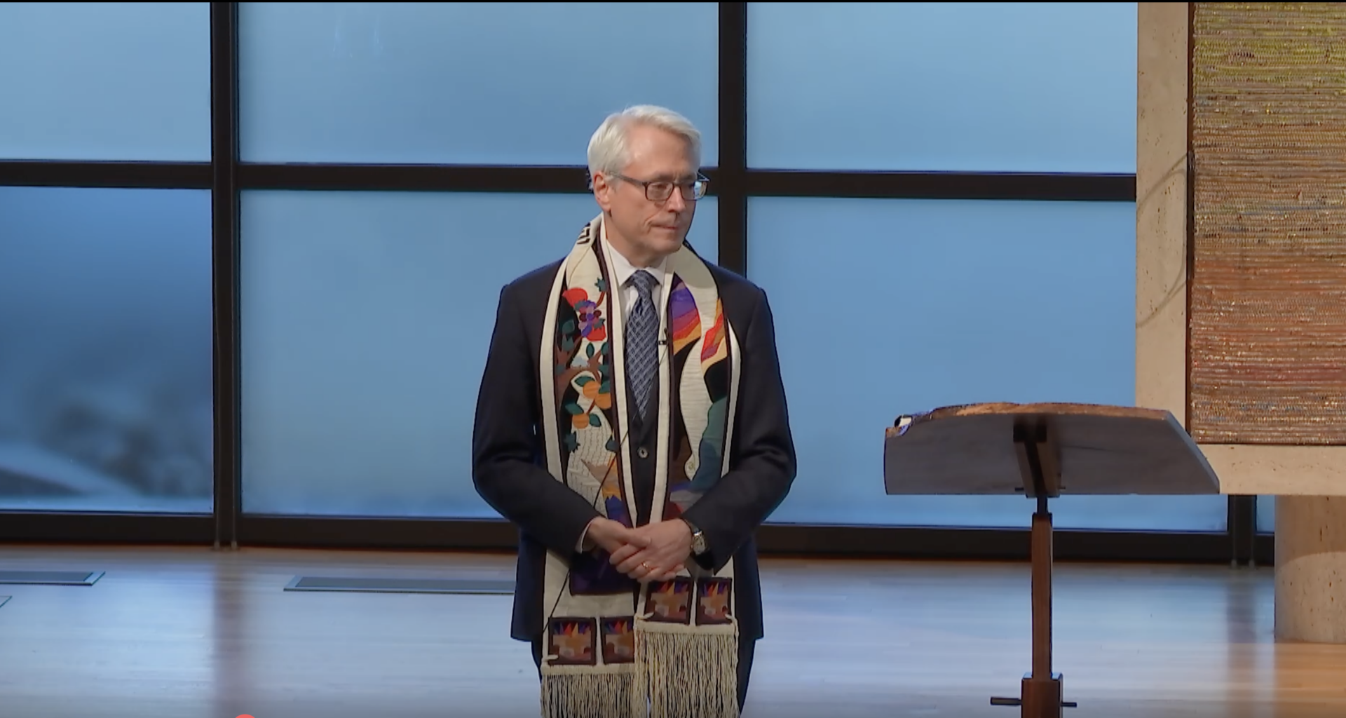 Temple Emanu-El Rabbi Reflects on Michigan Synagogue Attack During Shabbat Service