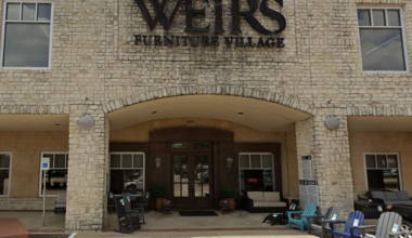 Weir's Furniture closes all stores after 78 years