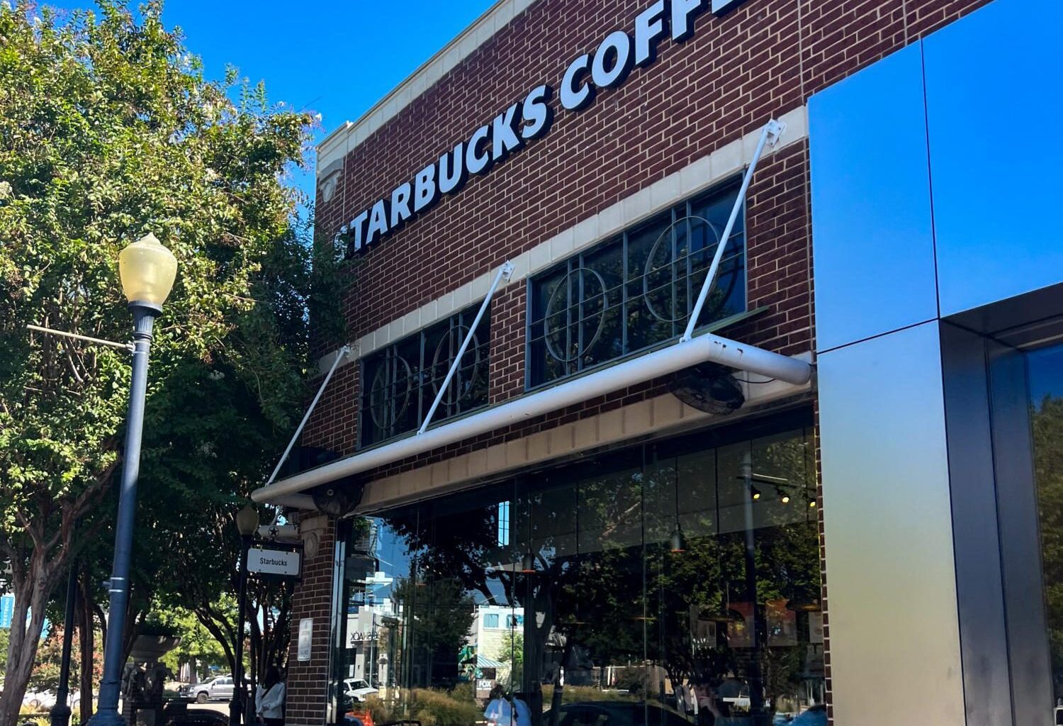 University Park Village Starbucks closed due to construction – TCU 360