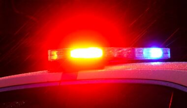 Woman dies following multi-vehicle crash in Arlington, police say