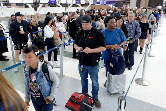 ICE agents now at Houston Bush Airport as TSA staffing shortage causes delays