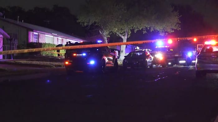 1 killed, another seriously injured after shooting on Northwest Side, SAPD says